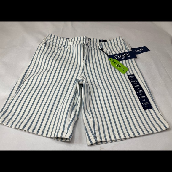 Chaps Bermuda Shorts . Reprieve super soft stretch NWT. Size 4/27 - Picture 2 of 8